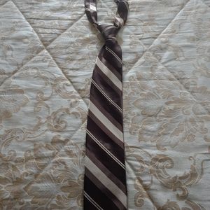 DKNY Mens Silk Tie Brown